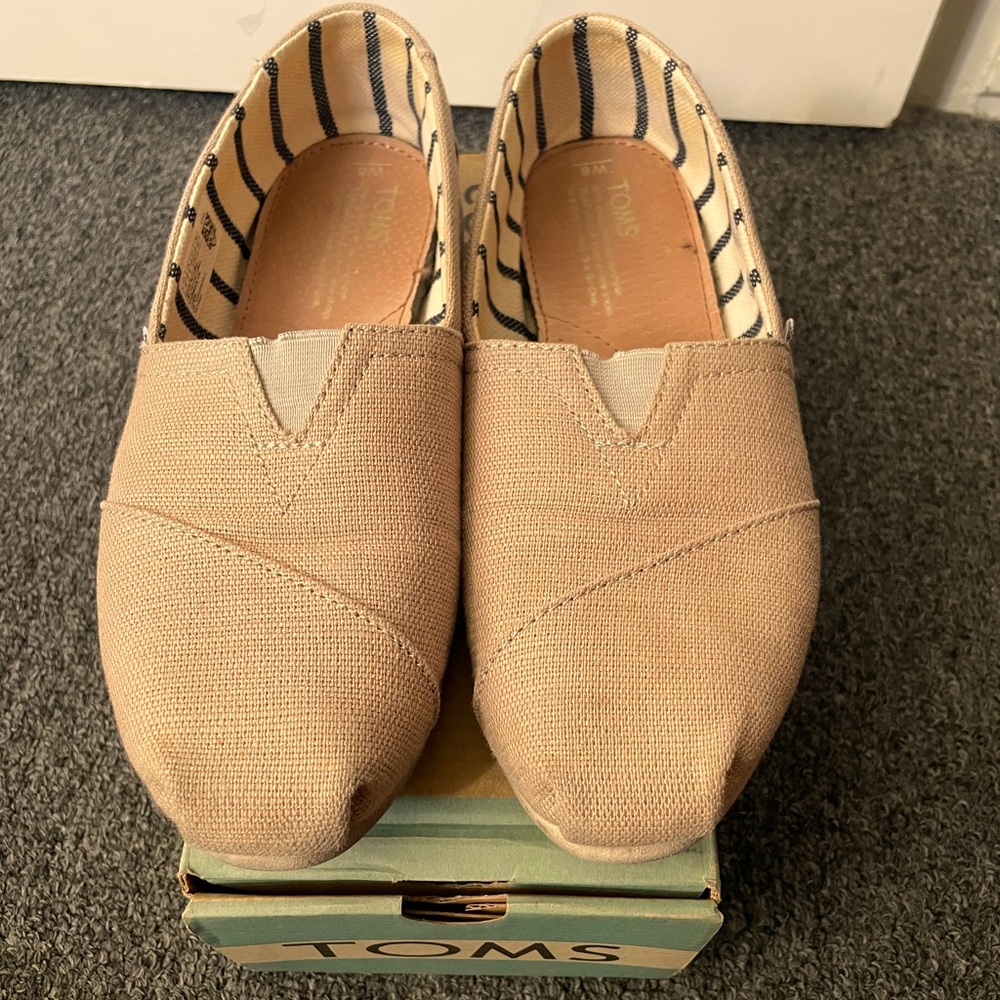 TOMS MORNING DOVE HERITAGE CANVAS